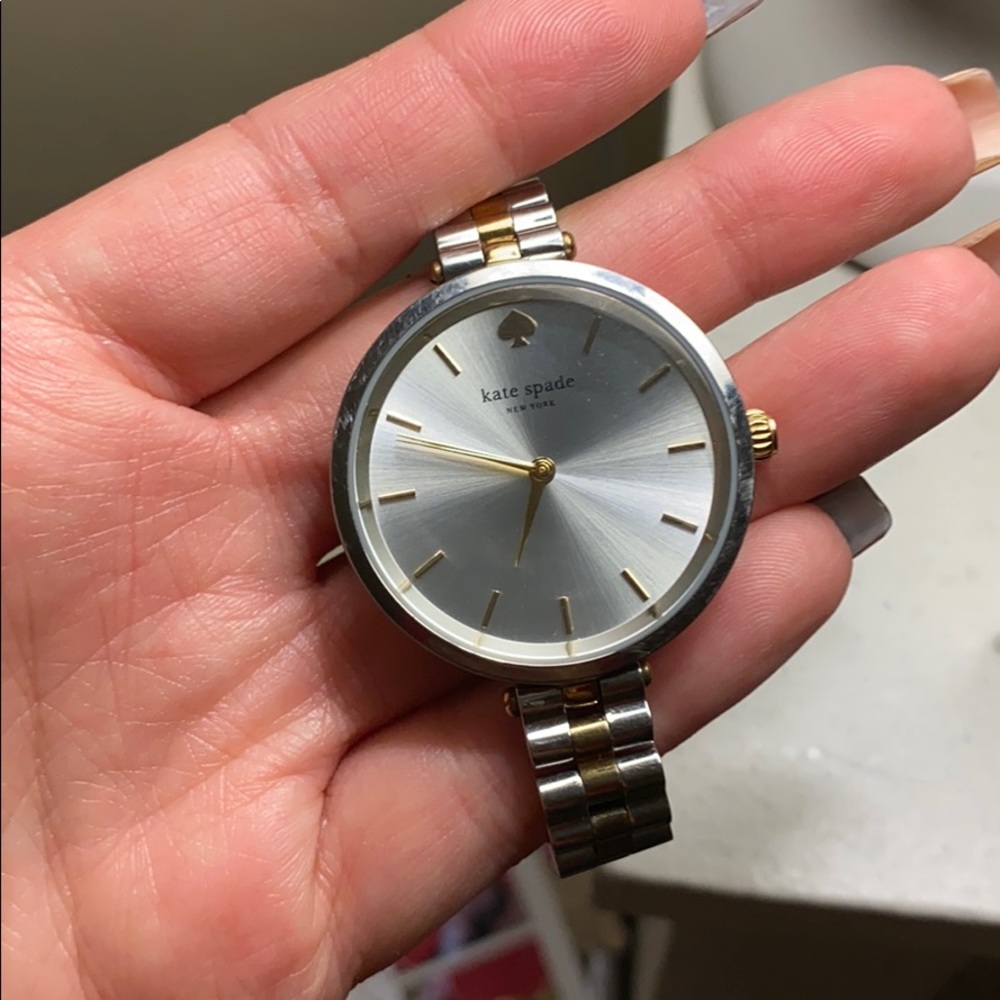 Kate spade watch!! - Picture 6 of 7